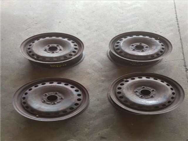 LLanta Chapa Ford C Max 1.6 TDCI FOCUS