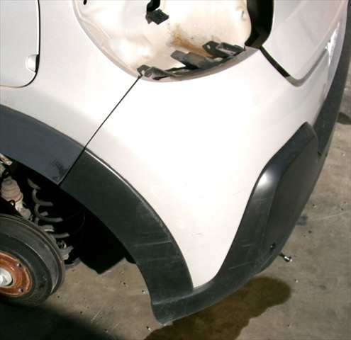 Foto 3ª: Paragolpes Trasero Citroen C3 1.2 G 2016-2024 [HM05] (2021)