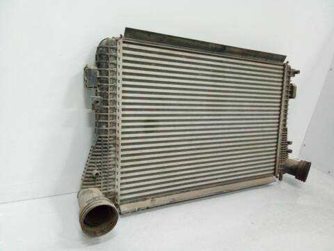 Foto 2ª: Intercooler Volkswagen Passat 2.0 TDI 140CV 103KW [BMP] (2008)