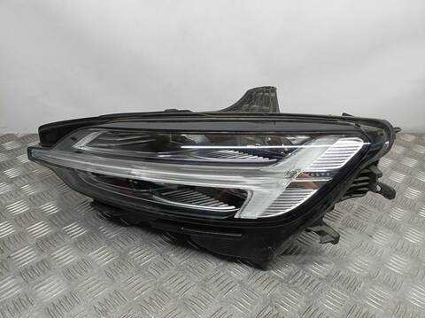 Foto 2ª: Faro Izquierdo Volvo V60 BASIS 150CV 110KW FAMILIAR [D4204T16] (2019)