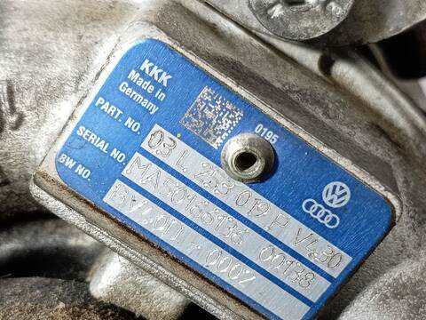 Foto 4ª: Turbocompresor Volkswagen Golf ADVANCE 140CV 103KW [CFFB] (2010)