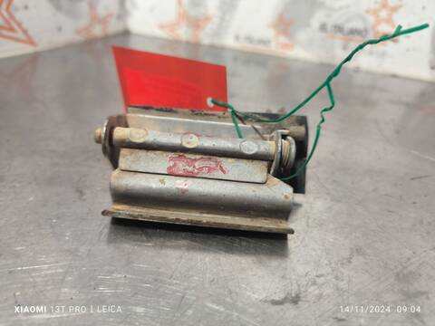 Foto 1ª: Maneta Exterior Portón Land Rover Discovery TDI 3-PTAS.) 113CV 83KW [D21L] (1998)