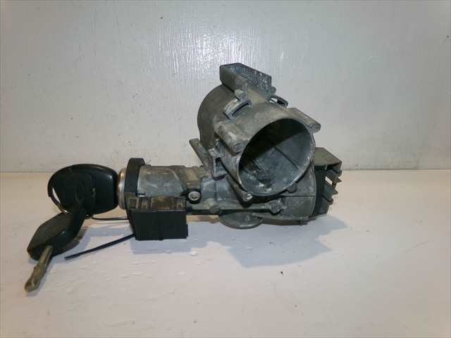 Foto 2ª: Antirrobo Ford Focus 1.8 TDCI 1998-2004 [F9DA] (2001)