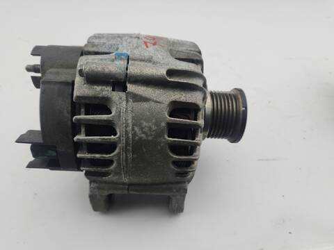 Foto 1ª: Alternador Renault Captur DYNAMIQUE 120CV 88KW [H5FD4] (2014)