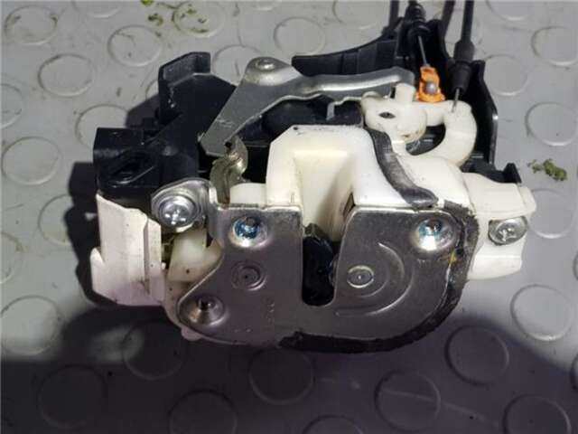 Foto 3ª: Cerradura Puerta Delantera Derecha Mitsubishi Lancer 2.0 INSTYLE [2.0 LTR. - 103 KW DI-D CAT] [BWC]