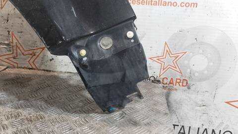 Foto 3ª: Aleta Delantera Izquierda Land Rover Range V6 TD AUTOBIOGRAPHY 245CV 180KW [30DDTX] (2011)