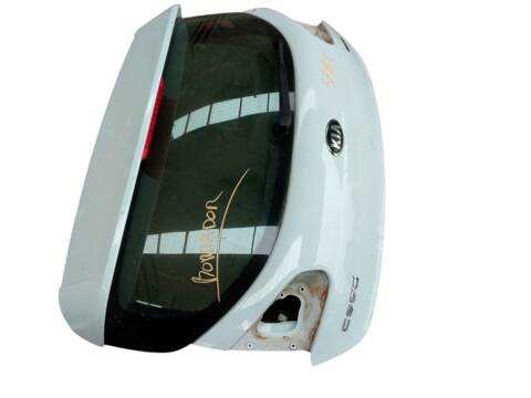 Portón Kia Ceed 1.4 CRDI 90