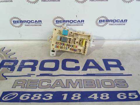 Caja Reles Fusibles Toyota Corolla 2.2 D-CAT 177CV 130KW