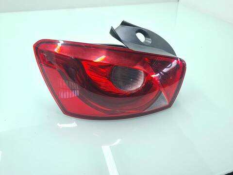Foto 2ª: Piloto Trasero Izquierdo Seat Ibiza 1.6 TDI 90CV 66KW [CAYB] (2014)