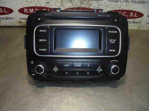 Foto 1ª: Sistema Audio Radio CD Kia Carens BASIC 116CV 85KW [D4FD] (2015)