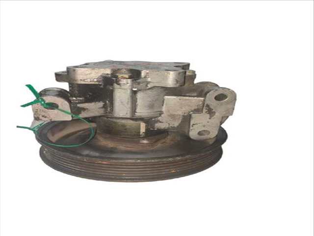 Foto 2ª: Bomba de Direccion Mercedes Clase C 160 C 200 KOMPRESSOR 203.745) 163CV (2001)