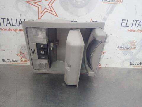 Foto 2ª: Luz Interior Toyota Verso COMFORT 112CV 82KW [N47C16A] (2015)