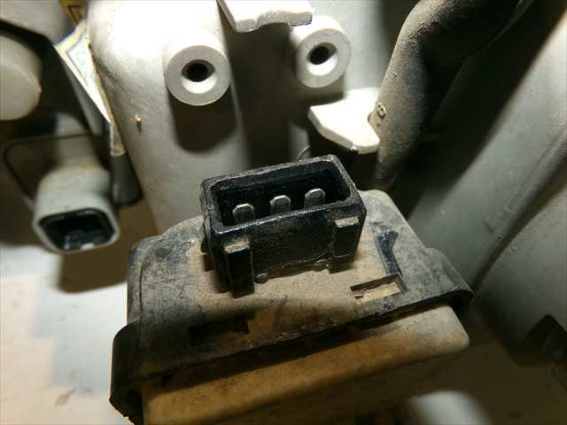 Foto 4ª: Faro Derecho Kia Shuma 1.5 G 1998-2001 [BF] (2000)
