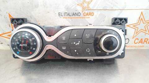 Foto 1ª: Mando Climatizador Dacia Sandero STEPWAY ESSENTIAL 101CV 74KW [H4DD4] (2020)