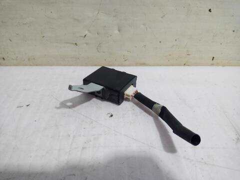 Centralita Motor ECU Toyota Prius BASIS AUT. 78CV