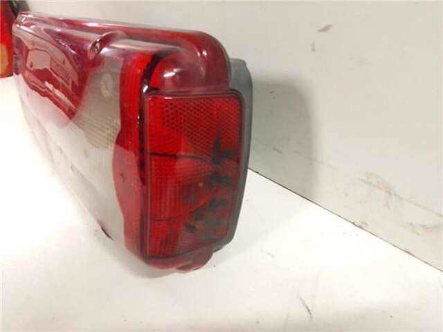 Foto 2ª: Piloto Trasero Derecho Mercedes Sprinter 2.1 310/311/313/314/316 CDI (906.631/633/635/637) [2.1 LTR. - 70 KW CDI] [OM 646.986]