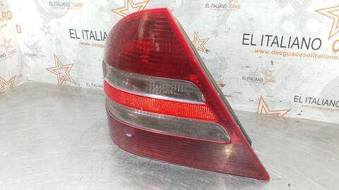 Foto 2ª: Piloto Trasero Izquierdo Mercedes Clase C 160 220 CDI LA) 203.008) BERLINA 150CV 110KW [OM646963] (2005)