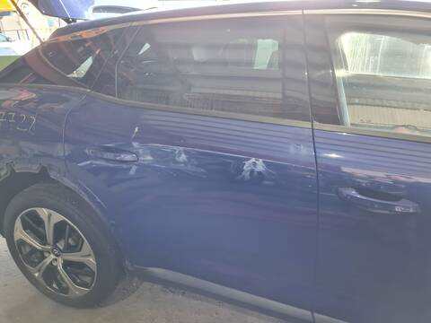 Puerta Trasera Derecha Citroen C5 1.6 PLUG-IN FEEL 150CV
