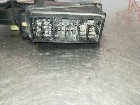 Foto 3ª: Elevalunas Eléctrico Delantero Izquierdo Skoda Fabia 75CV 55KW (2000)