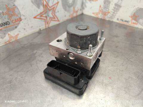 Foto 2ª: Abs Renault Clio ZEN 89CV 66KW [H4B A4] (2015)