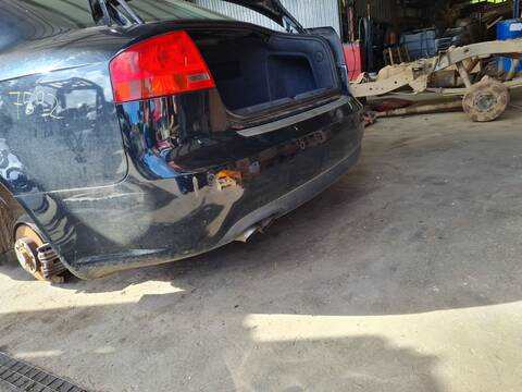 Foto 2ª: Paragolpes Trasero Audi A4 1.9 TDI BERLINA 116CV 85KW [BRB] (2007)
