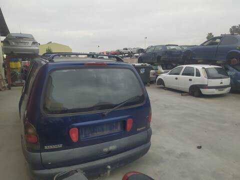 Foto 2ª: Portón Renault Espace G8T716 (1998)