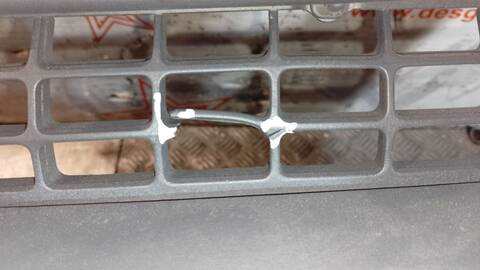 Foto 2ª: Paragolpes Delantero Ford Transit FT 300 M CABINA SIMPLE MEDIA 125CV 92KW CAJA ABIERTA [CYRB] (2013)