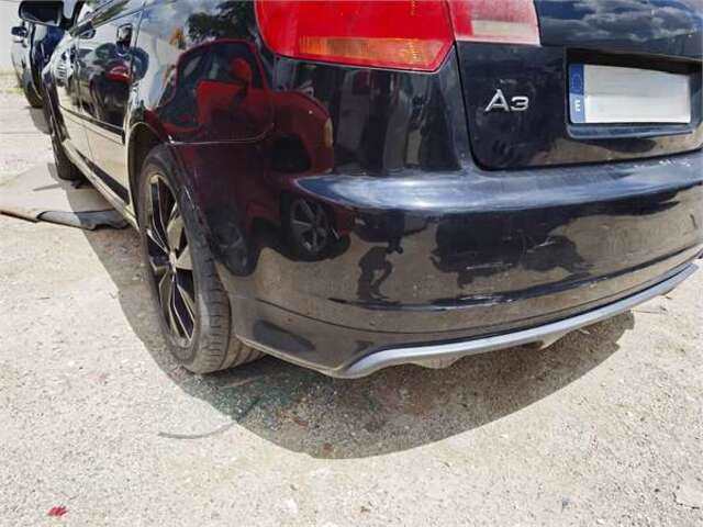 Foto 2ª: Paragolpes Trasero Audi A3 1.9 TDI AMBITION [1.9 LTR. - 77 KW TDI] [BXE]