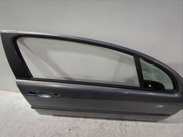 Foto 2ª: Puerta Delantera Derecha Citroen C3 1.4 I 73CV 54KW [KFV (TU3A),KFV (TU3JP)] (2004)