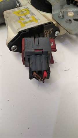Elevalunas Eléctrico Delantero Izquierdo Opel Vectra 1.9 DIESEL