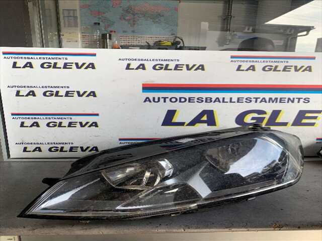 Foto 1ª: Faro Izquierdo Volkswagen Golf 1.6 TDI105CV 0CV [CLHA] (2013)