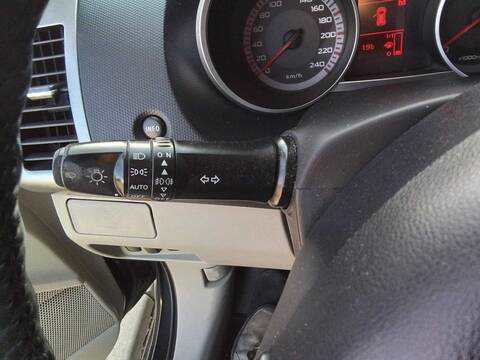 Foto 4ª: Mando Luces Mitsubishi Outlander 2.0 DI-D INTENSE 140CV 103KW [BSY] (2007)