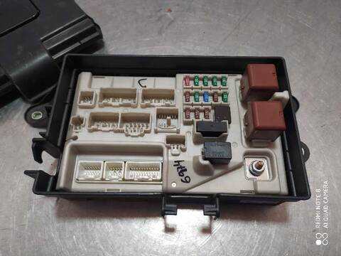 Caja Reles Fusibles Lexus LS BASICO 07.2003 ) 282CV 207KW