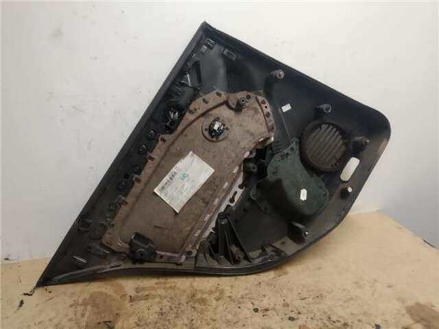 Foto 2ª: Tapizados Cartoneras Volkswagen Golf 1.6 TDI DPF (105 CV) [CAYC]