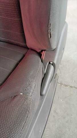 Foto 4ª: Asiento Delantero Derecho Nissan Navara 2.5 D D40 4P [YD25 EURO4] (2008)