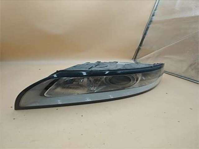 Foto 3ª: Faro Izquierdo Volvo V50 1.6 D DRIVE MOMENTUM [1.6 LTR. - 80 KW DIESEL CAT]