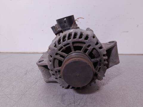 Alternador Ford Mondeo AMBIENTE 06.2003 ) D) BERLINA 155CV 114KW