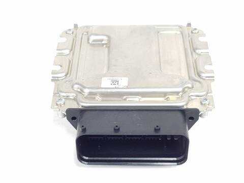 Foto 3ª: Centralita Motor ECU Renault Master L4H2 HKA 45T (2011)