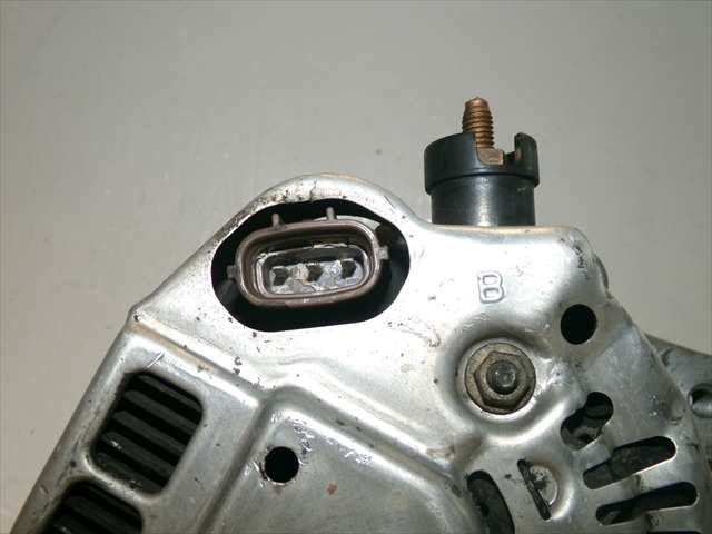 Foto 4ª: Alternador Honda Hrv 1.6 G 1999-2005 [D16W1] (2000)