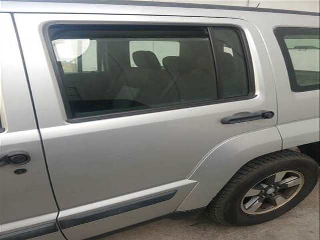 Puerta Trasera Izquierda Jeep Cherokee D51C