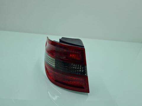 Piloto Trasero Izquierdo Mercedes Clase B 150 200 CDI 245.208) 140CV 103KW