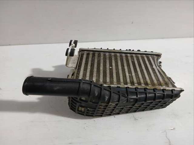 Foto 3ª: Intercooler Hyundai Tucson 2.0 CRDI 113CV 83KW [D4EA] (2004)