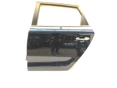 Puerta Trasera Izquierda Kia Carens 1.7 CRDI