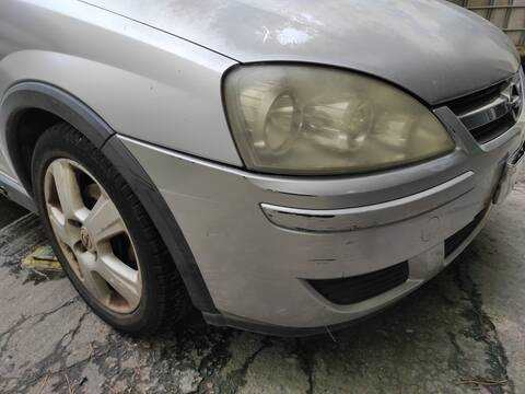 Foto 3ª: Paragolpes Delantero Opel Corsa Z13DT (2004)
