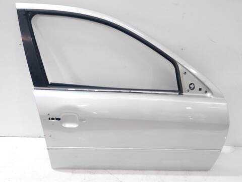 Puerta Delantera Derecha Ford Mondeo GHIA 06.2003 ) D) 131CV