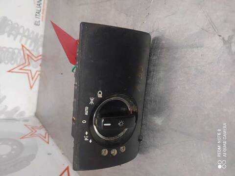 Mando Luces Mercedes Clase ML 300 3.0 CDI W164) 224CV 165KW AUT. OM642