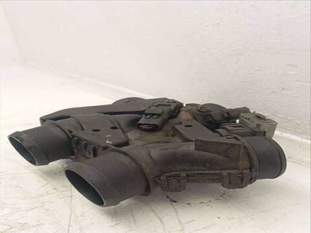 Foto 3ª: Caja Mariposa Peugeot 307 1.6 HDI 110 109CV 80KW [9HY (DV6TED4),9HZ (DV6TED4)] (2007)