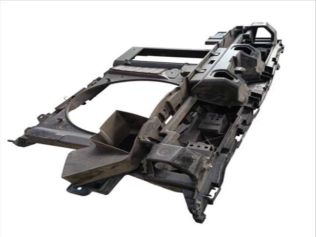 Foto 3ª: Paragolpes Delantero Peugeot 5008 1.6 BLUEHDI 120 (2009)