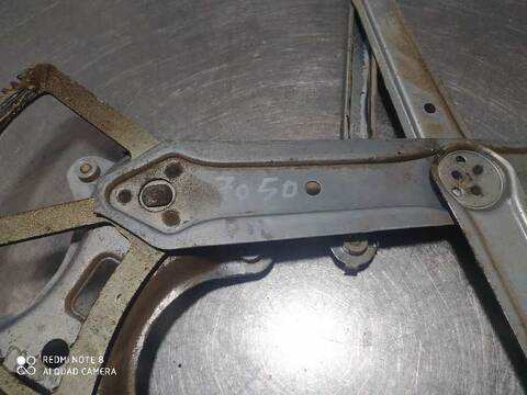 Foto 3ª: Elevalunas Eléctrico Delantero Derecho Toyota Land Cruiser 3.0 D-4D GX 163CV 120KW [1KDFTV] (2004)