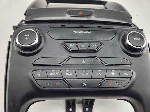 Foto 3ª: Mando Climatizador Ford Ranger DOBLE CABINA WILDTRACK 4X4 4P) 213CV [YN2X] (2020)